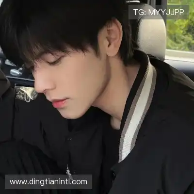 焦轲益